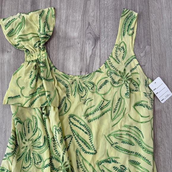 Handmade silk embroidered floral mini dress - Picture 6 of 7